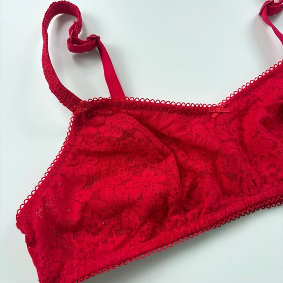 PINK Victoria’s Secret Bundle of 2 Wink Unlined Scoop Lace Bralettes Size Large - Picture 8 of 13